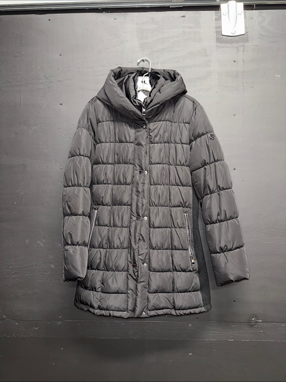 Calvin Klein Hooded Quilted Puffer Coat in Charcoal Gray